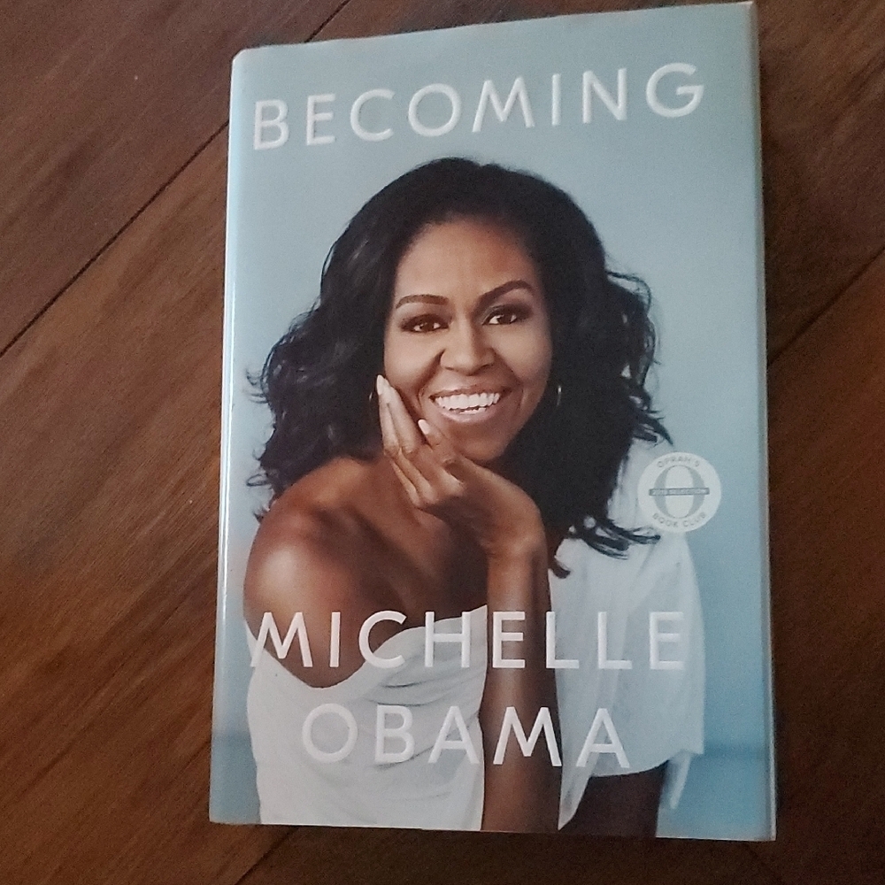 Becoming by Michelle Obama - Hardcover Book